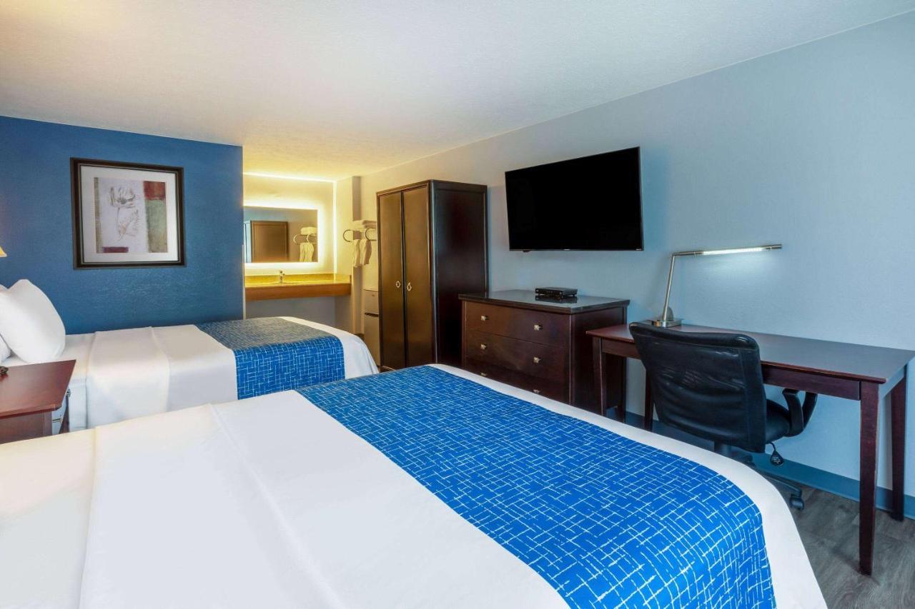 Travelodge By Wyndham Charles Town - Harpers Ferry Eksteriør bilde