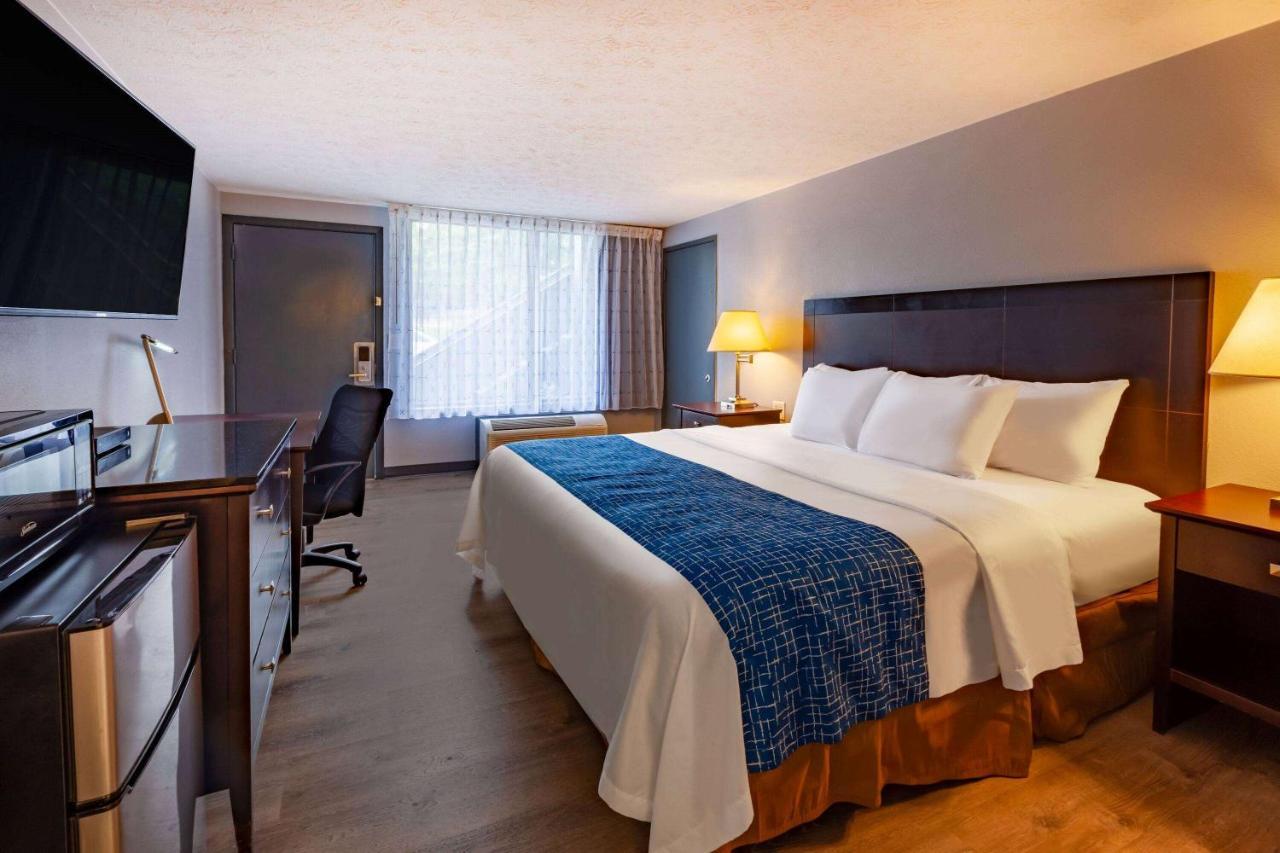 Travelodge By Wyndham Charles Town - Harpers Ferry Eksteriør bilde